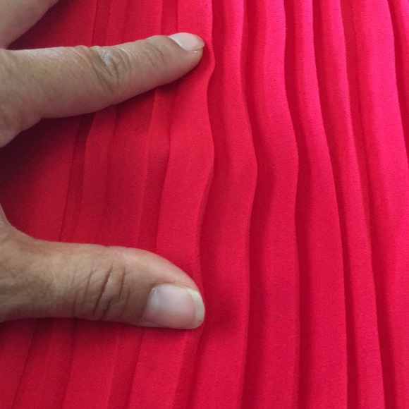 A NEW DAY RED PLEATED LONG SLEEVE SHIRT - Picture 8 of 8